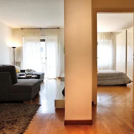 דירה Airconditioned Large And Modern