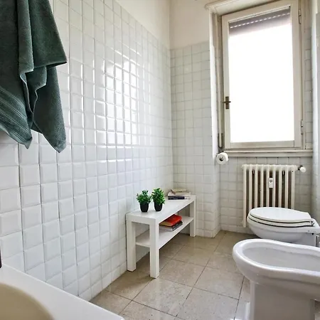 דירה Airconditioned Large And Modern *